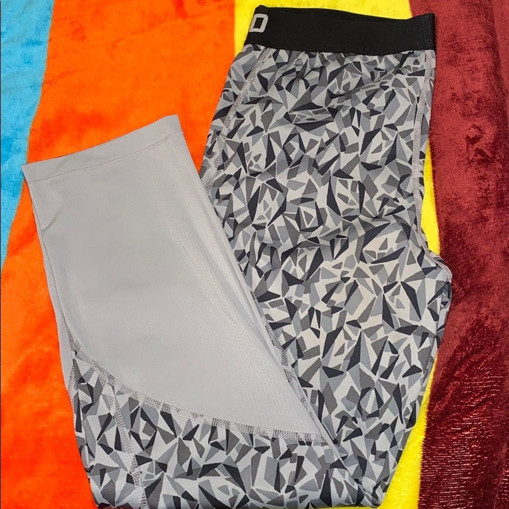 Nike Pro 7/8 Leggings
